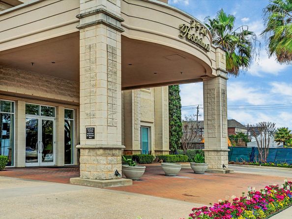 2520 Robinhood Street 1200, Houston TX 77005