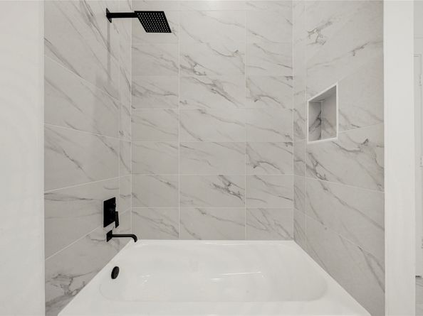 4916 Lavender Street, Houston TX 77026