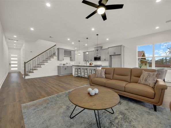 4916 Lavender Street, Houston TX 77026