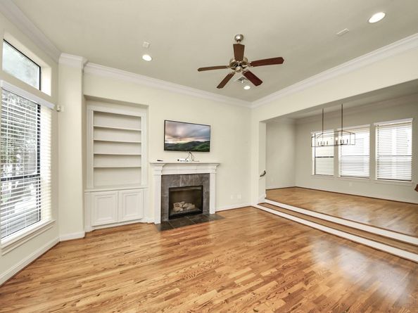 5617 Kiam Street A, Houston TX 77007