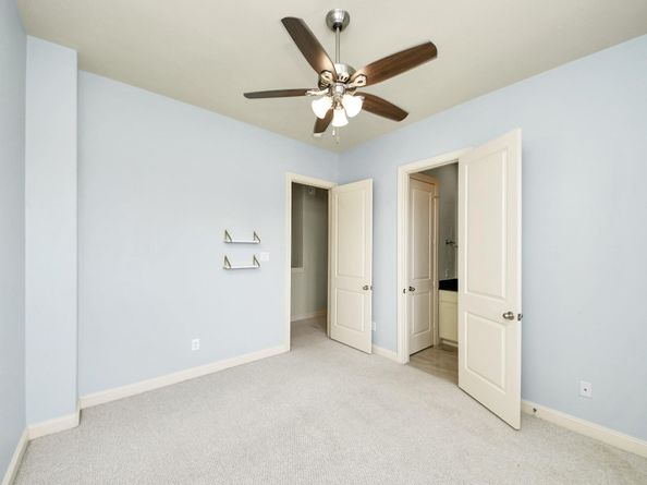 5617 Kiam Street A, Houston TX 77007