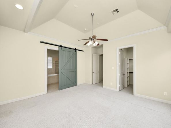 5617 Kiam Street A, Houston TX 77007