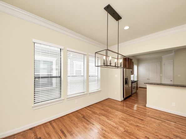 5617 Kiam Street A, Houston TX 77007