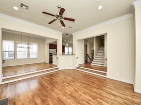 5617 Kiam Street A, Houston TX 77007