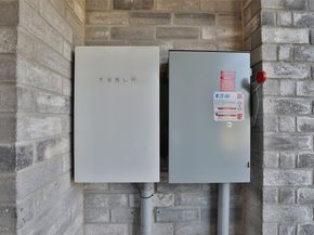 1018 W 15th 1/2 Street B, Houston TX 77008