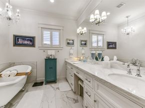 1202 Walton Street, Houston TX 77009