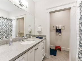 1202 Walton Street, Houston TX 77009