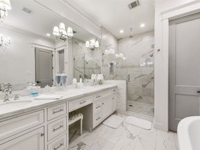 1202 Walton Street, Houston TX 77009