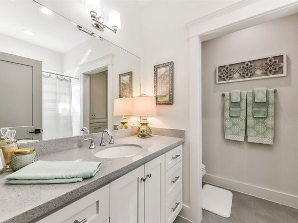 1202 Walton Street, Houston TX 77009