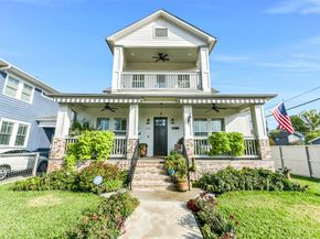 1202 Walton Street, Houston TX 77009