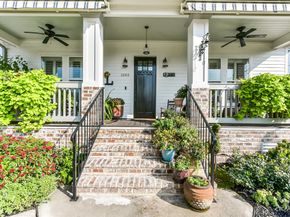 1202 Walton Street, Houston TX 77009