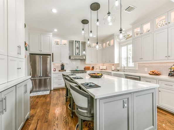 1202 Walton Street, Houston TX 77009