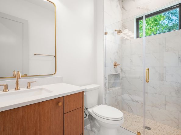 1310 Chantilly, Houston TX 77018