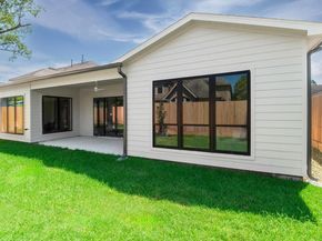 1310 Chantilly Lane, Houston TX 77018