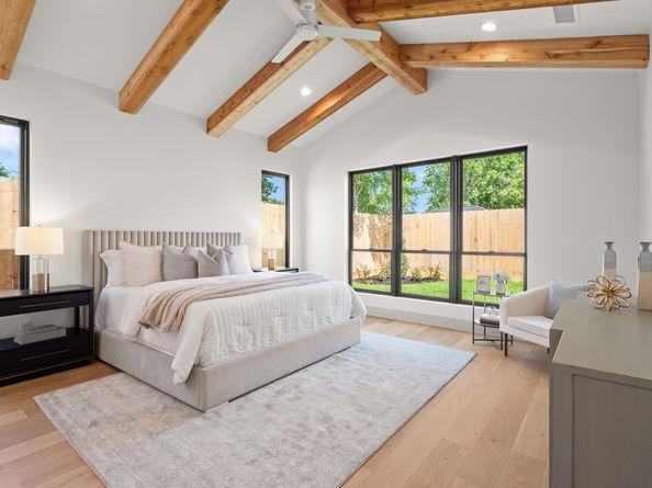 1310 Chantilly, Houston TX 77018