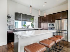 5622 Kiam Street F, Houston TX 77007