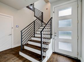 5622 Kiam Street F, Houston TX 77007