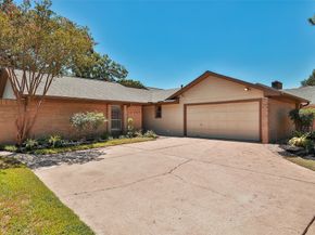 15307 Forest Trails Drive, Houston TX 77095