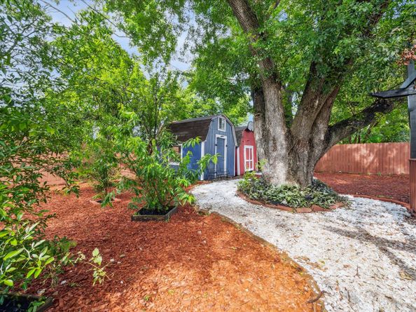 5830 Ludington Drive, Houston TX 77035