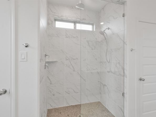 21445 Kings Guild Lane, Kingwood TX 77339