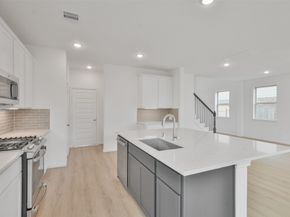 21445 Kings Guild Lane, Kingwood TX 77339