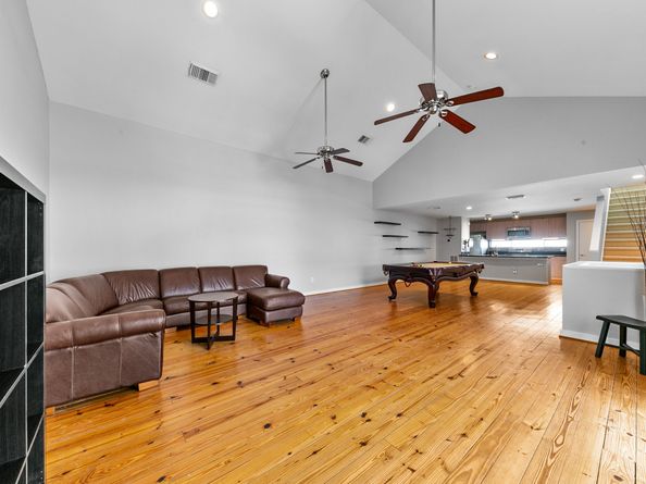 2614 Chenevert Street, Houston TX 77004