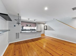 2614 Chenevert Street, Houston TX 77004