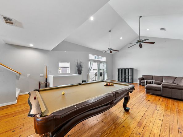 2614 Chenevert Street, Houston TX 77004