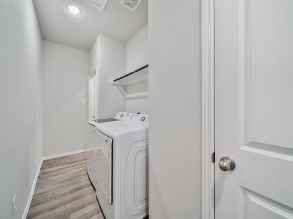 1410 Glenoaks Drive, Conroe TX 77385