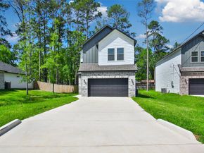 1410 Glenoaks Drive, Conroe TX 77385