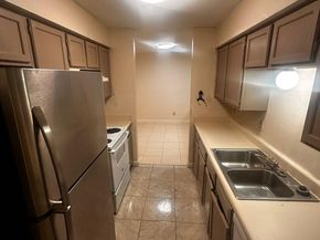 9700 Leawood Boulevard 1601, Houston TX 77099