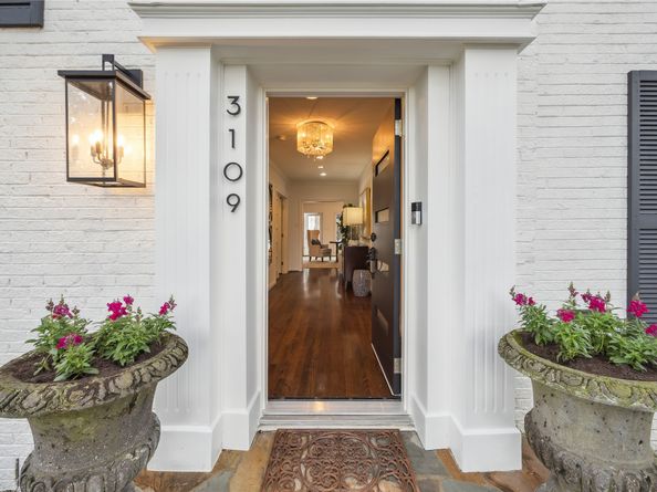 3109 Avalon Place, Houston TX 77019