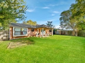 6206 Westbranch Drive, Houston TX 77072