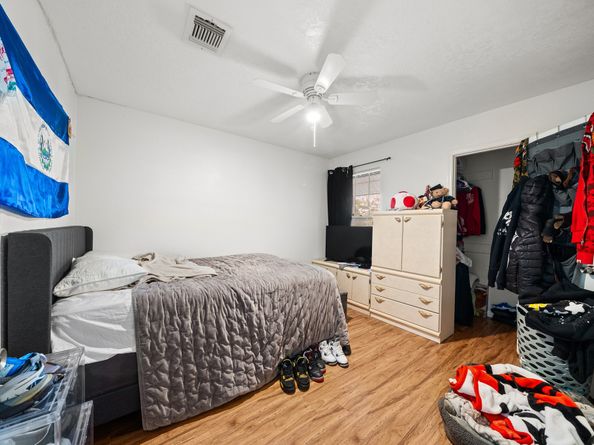 6206 Westbranch Drive, Houston TX 77072