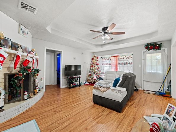 6206 Westbranch Drive, Houston TX 77072