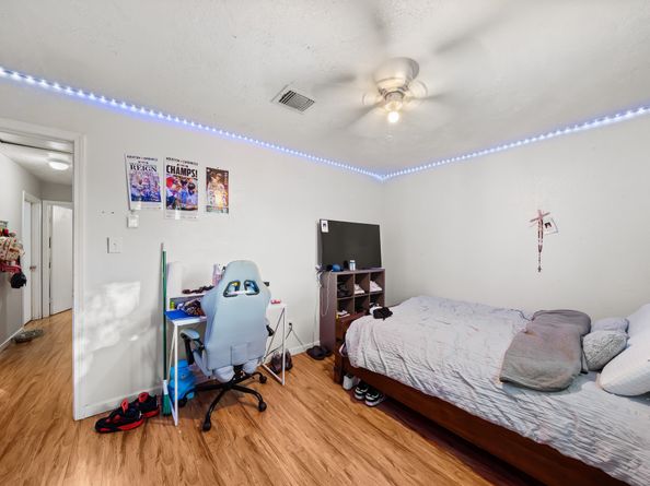 6206 Westbranch Drive, Houston TX 77072