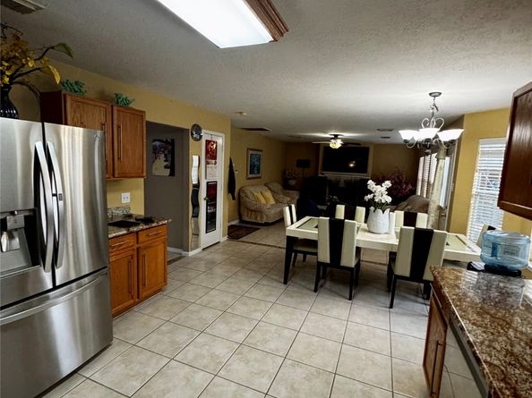 16102 Flatridge Court, Houston TX 77083