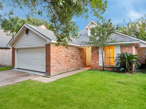 13527 Avonshire Drive, Houston TX 77083