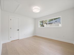 6155 Ella Lee Lane, Houston TX 77057