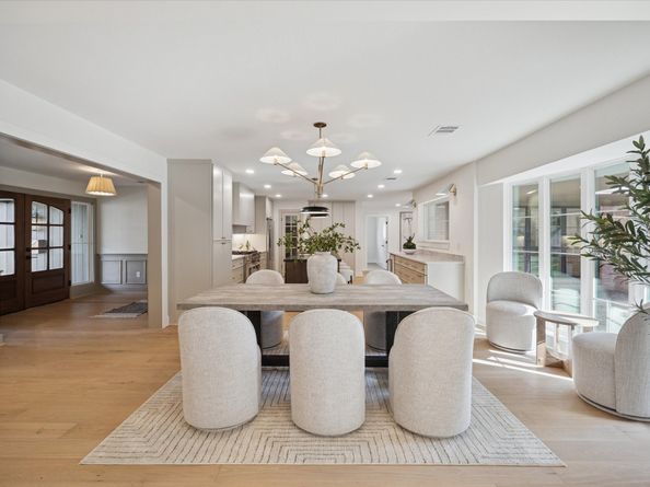 6155 Ella Lee Lane, Houston TX 77057