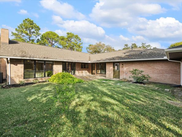 6155 Ella Lee Lane, Houston TX 77057