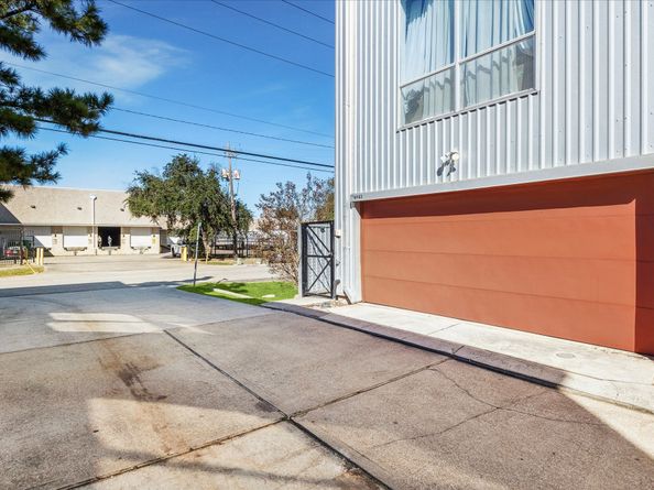 6943 Ardmore Street, Houston TX 77054