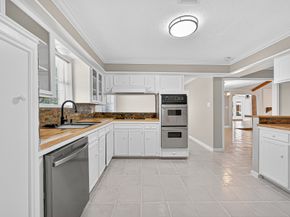 13903 Chevy Chase Drive, Houston TX 77077