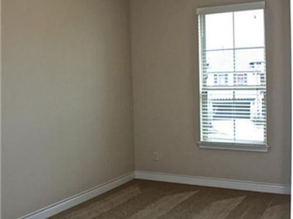 23 Jonquil Place, Tomball TX 77375