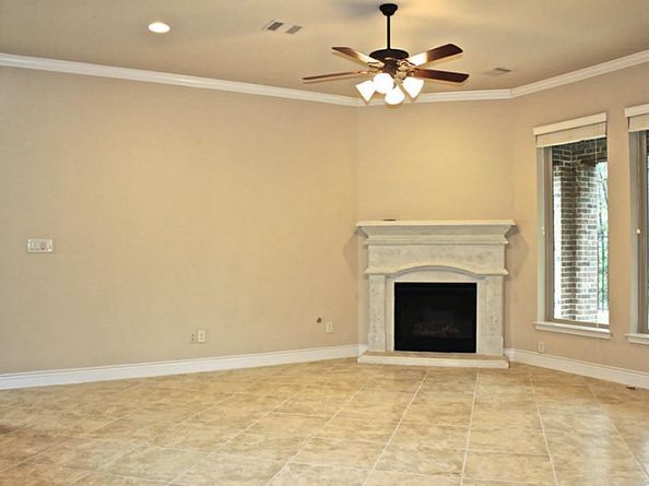 23 Jonquil Place, Tomball TX 77375