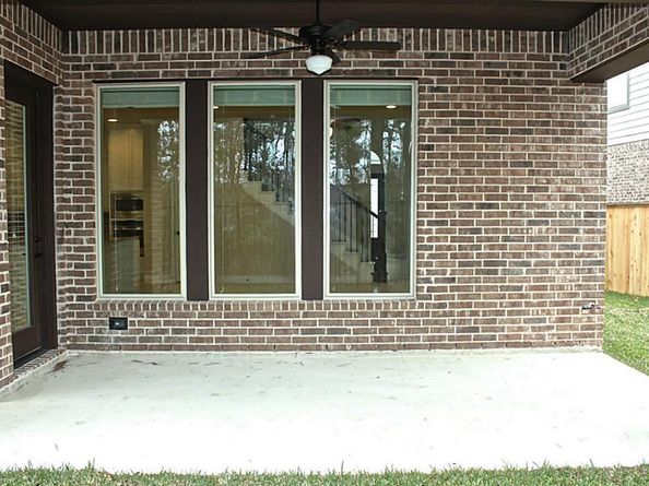 23 Jonquil Place, Tomball TX 77375