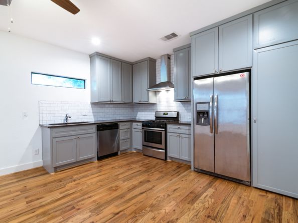 4734 Bell Street, Houston TX 77023