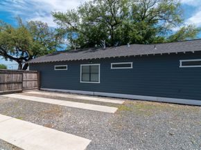 4734 Bell Street, Houston TX 77023