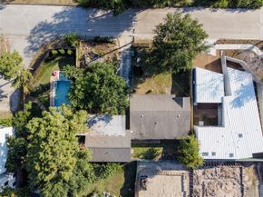 1106/1110 Stude Street, Houston TX 77007