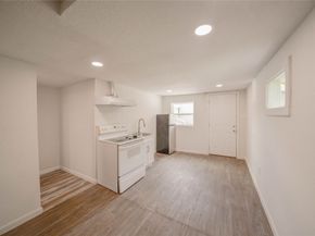 5101 Crane Street, Houston TX 77026